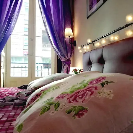 A Casa Di Amici Bed and Breakfast *